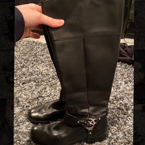 Michael Kors black riding boot - Picture 2 of 2